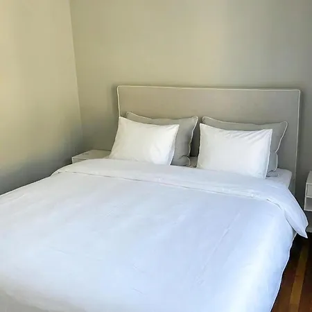 Renovated Flat With Pool Access In Osterbro Apartamento *
