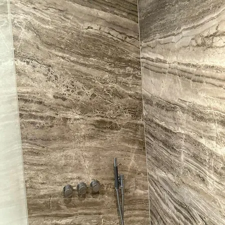 Διαμέρισμα Renovated Flat With Pool Access In Osterbro *