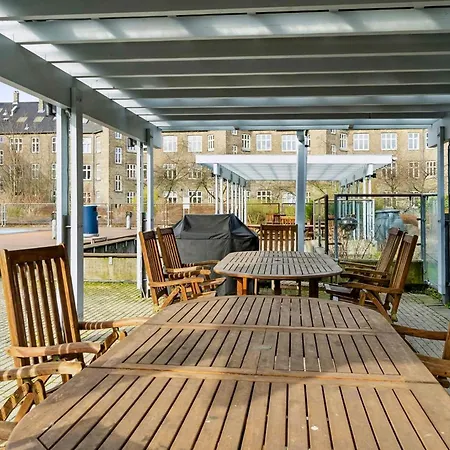Apartamento Renovated Flat With Pool Access In Osterbro Copenhaga